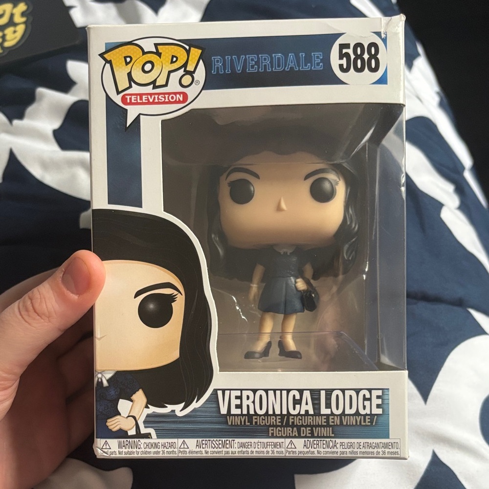 Funko Pop Veronica Lodge in Navy and Black